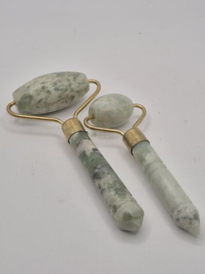 Masażer jadeitowy - 2