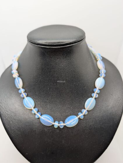 Naszyjnik z opala włoskiego