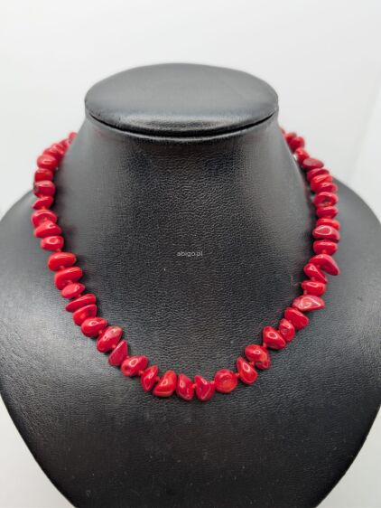 Naszyjnik z korala chińskiego